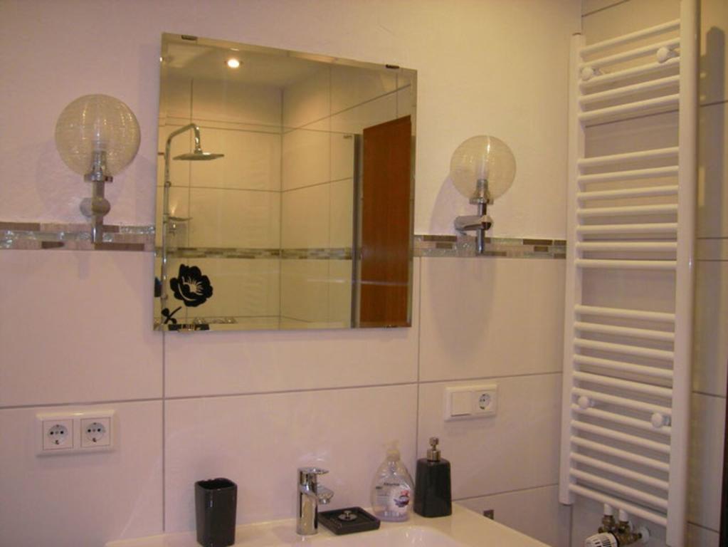 Haus Ellbogen Apartment Momlingen Екстериор снимка
