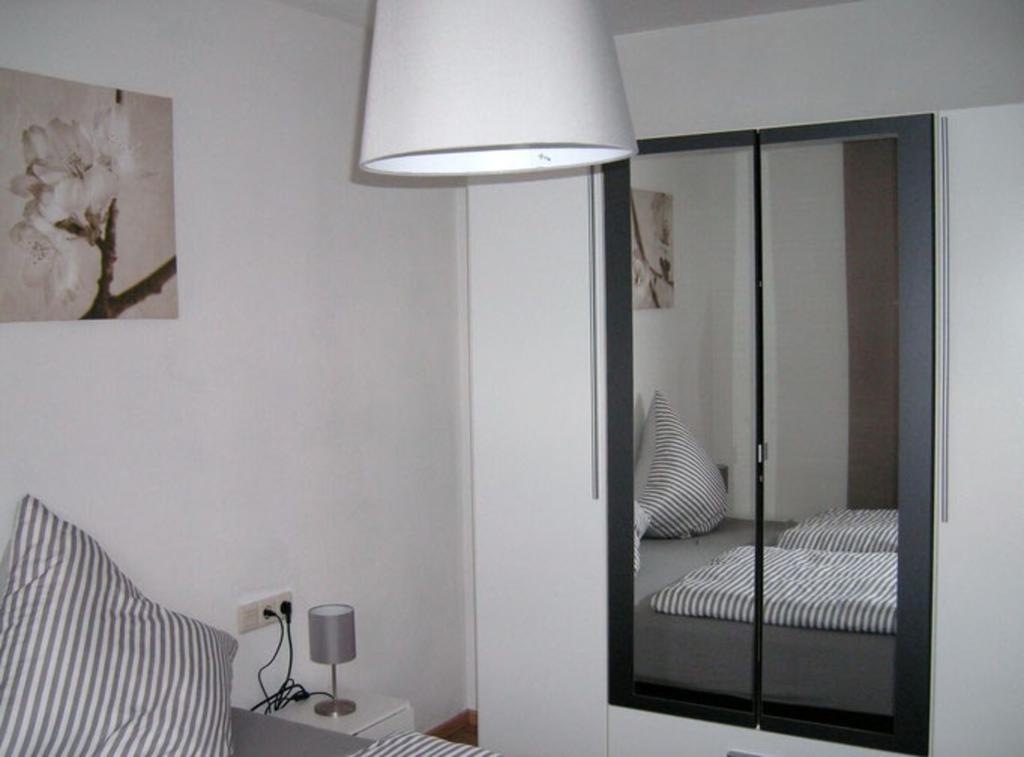 Haus Ellbogen Apartment Momlingen Екстериор снимка